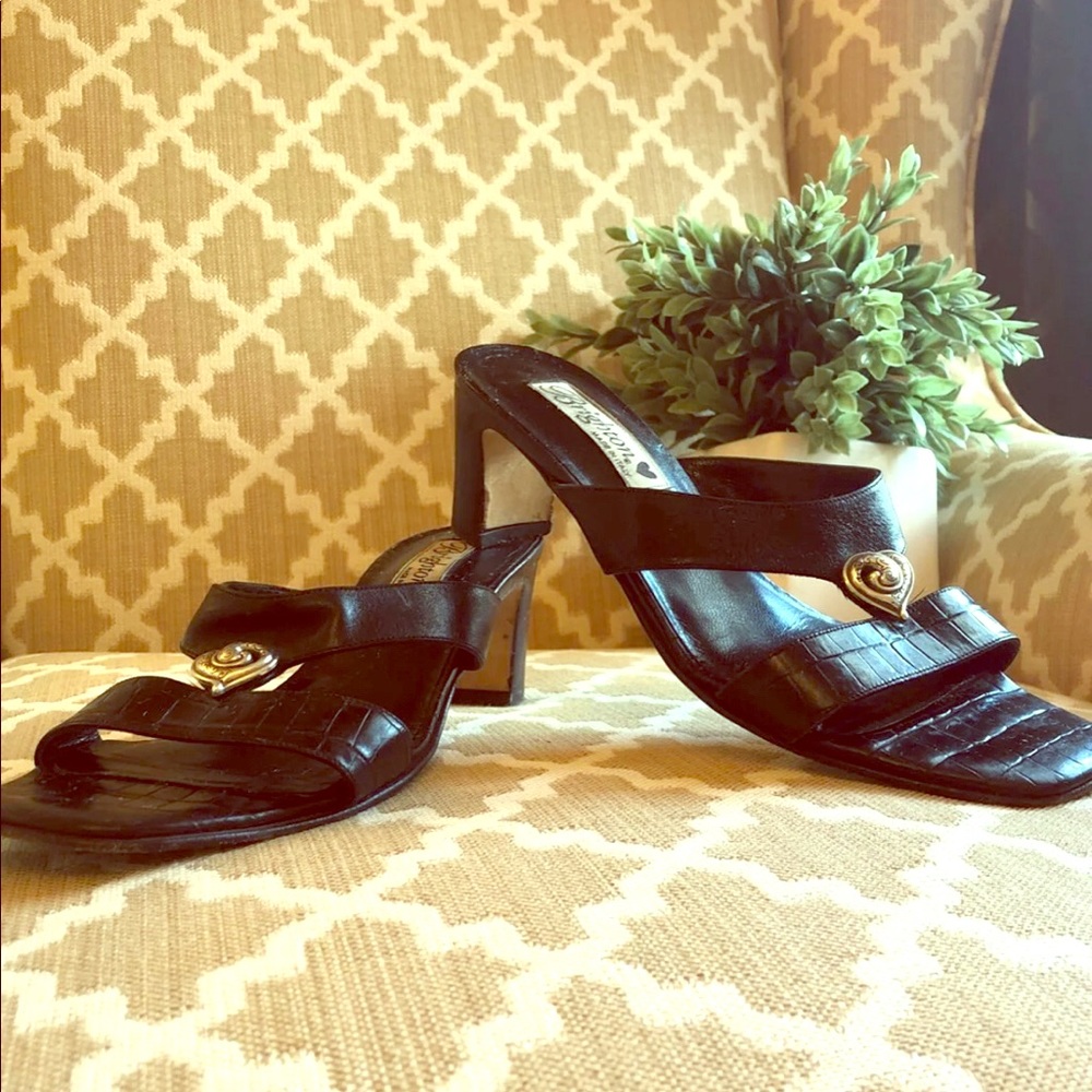 Brighton small heel sandals